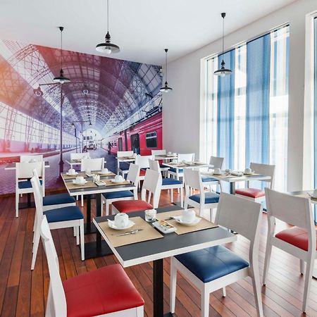 Brit Hotel De Paris Сен Жан дьо Луз Екстериор снимка