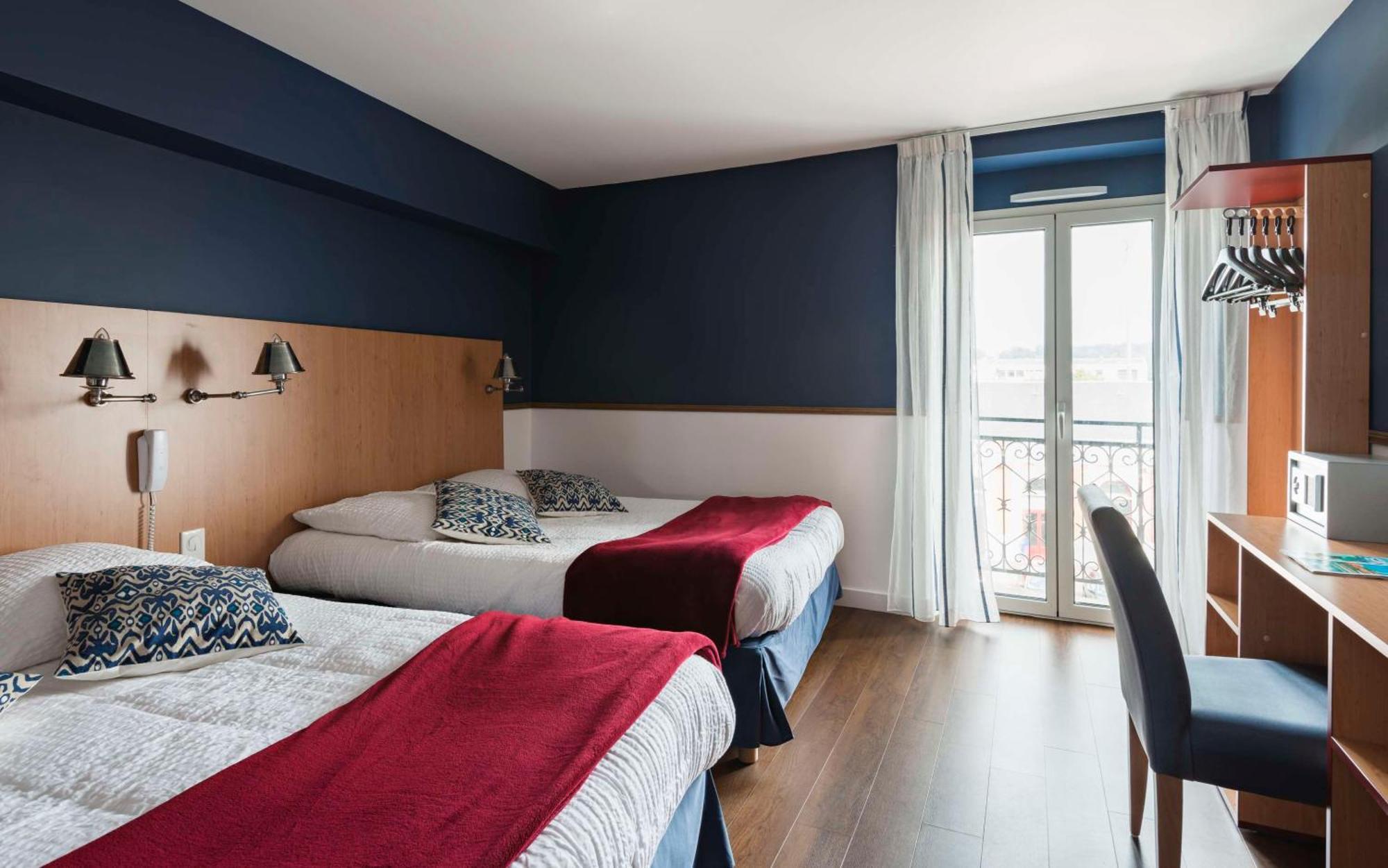 Brit Hotel De Paris Сен Жан дьо Луз Екстериор снимка