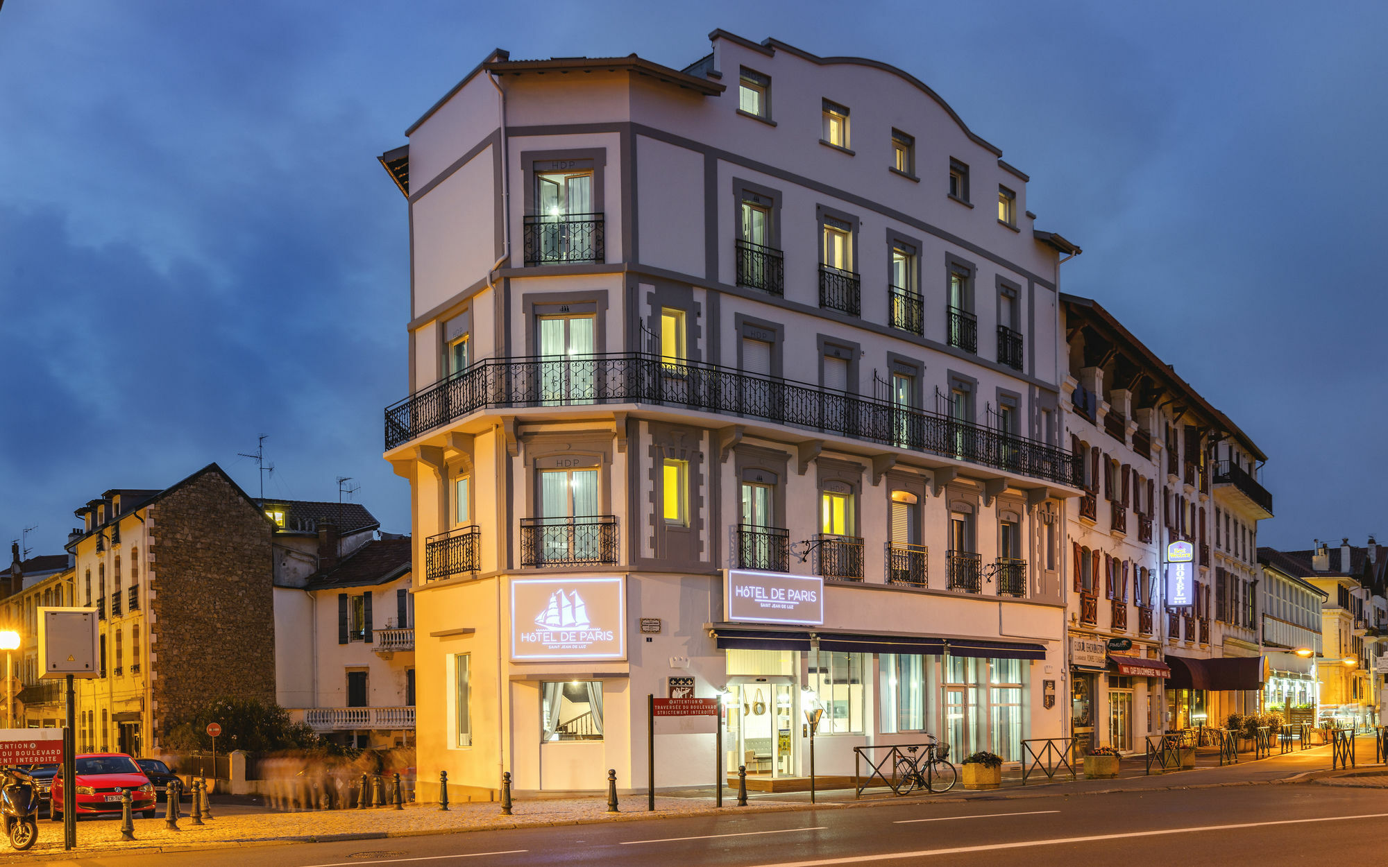 Brit Hotel De Paris Сен Жан дьо Луз Екстериор снимка